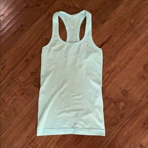 Lululemon Swiftly Tech Racerback 2.0 Tank Size 2